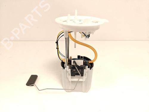 Used Fuel pump Fuel pump VOLVO XC40 (536) B4 Mild-Hybrid (197 hp) 33790312 33790312