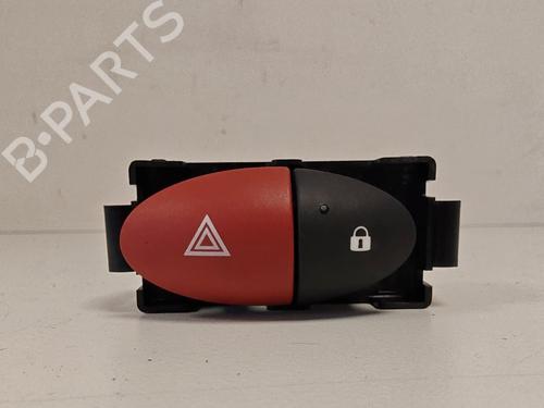 Used Warning switch Warning switch RENAULT TWINGO II (CN0_) 1.2 16V (CN04, CN0B) (75 hp) 33789026 33789026