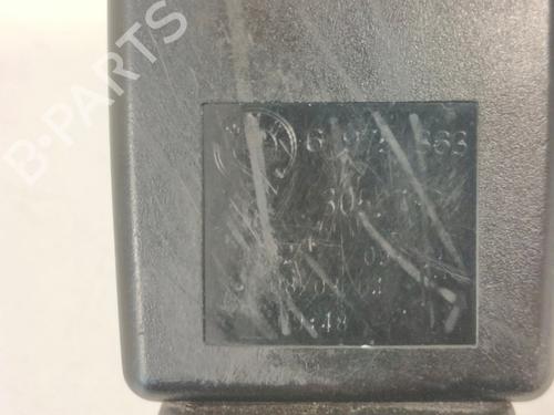 Seat buckle BMW 3 (E90) 316 i | BP33785686I32 - Image 4