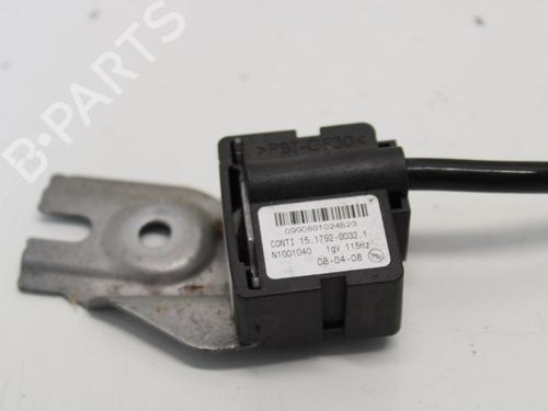 Electronic sensor AUDI Q7 (4LB) 3.0 TDI quattro | BP33781554M84 - Image 2