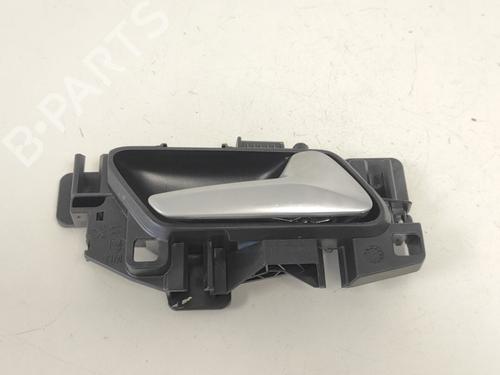 Used Front right exterior door handle Front right exterior door handle PEUGEOT 5008 II (MC_, MJ_, MR_, M4_) 1.2 THP (MRHNYH, MRHNYW, MRHNSJ, MRHNSU, MRHNSM) (131 hp) 33776808 33776808