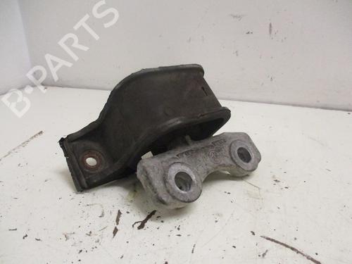 Used Engine mount Engine mount OPEL CORSA C (X01) 1.2 Twinport (F08, F68) (80 hp) 33778344 33778344