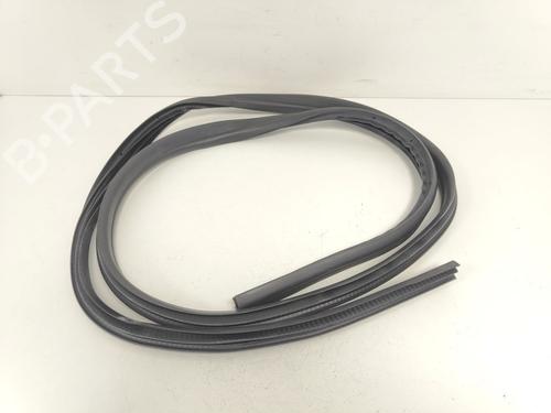 rubber-door-seal-ford-mondeo-iv-turnier-ba7-2007-2008-2009-2010-2011-2012-2013-2014-2015-33777374 main image