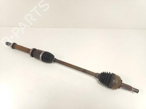 Used Right front driveshaft Right front driveshaft RENAULT CLIO III (BR0/1, CR0/1) 1.2 16V (BR02, BR0J, BR11, CR02, CR0J, CR11) (75 hp) 33786515 33786515
