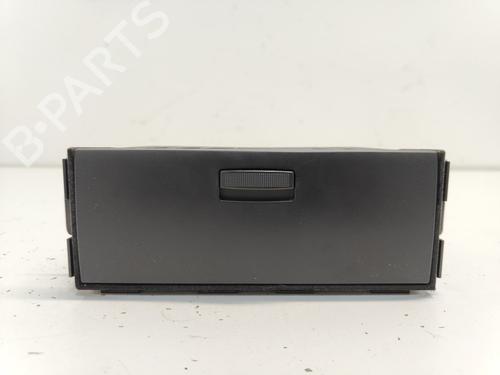 Used Glove box Glove box CHEVROLET CAPTIVA (C100, C140) 3.2 4WD (230 hp) 33782635 33782635