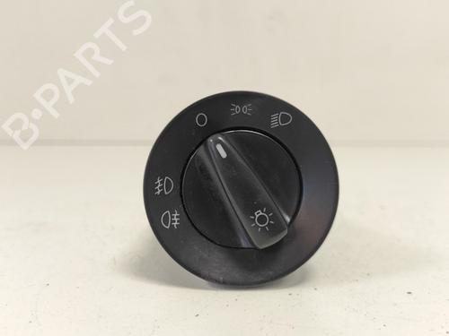 Forlygtekontakt Forlygtekontakt SKODA FABIA II (542) 1.2 (70 hp) 33778064 33778064