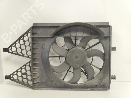 Used Radiator fan Radiator fan SKODA FABIA II (542) 1.2 (70 hp) 33787324 33787324