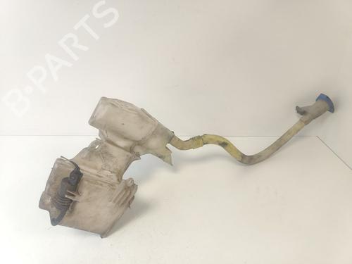 Used Windscreen washer tank Windscreen washer tank VW TRANSPORTER T5 Van (7HA, 7HH, 7EA, 7EH) 2.5 TDI (130 hp) 33775784 33775784