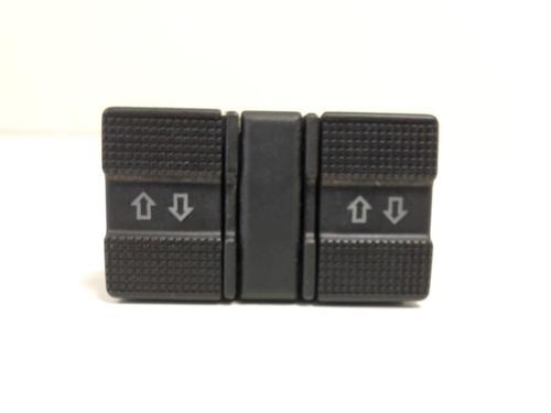 Used Switch Switch VW GOLF IV Cabriolet (1E7) 2.0 (115 hp) 33792258 33792258