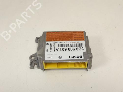 Used ECU airbags ECU airbags VW PHAETON (3D1, 3D2, 3D3, 3D4, 3D6, 3D7, 3D8, 3D9) 3.2 V6 (241 hp) 33785725 33785725