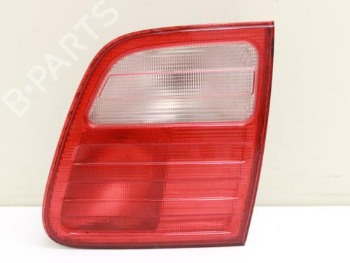 Used Right taillight Right taillight MERCEDES-BENZ E-CLASS T-Model (S210) E 420 T (210.272) (279 hp) 33774705 33774705