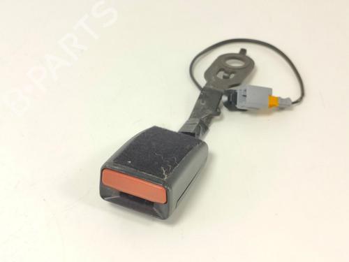 Engate do cinto Engate do cinto PEUGEOT 208 I (CA_, CC_) 1.2 VTI 82 (82 hp) 33786977 33786977