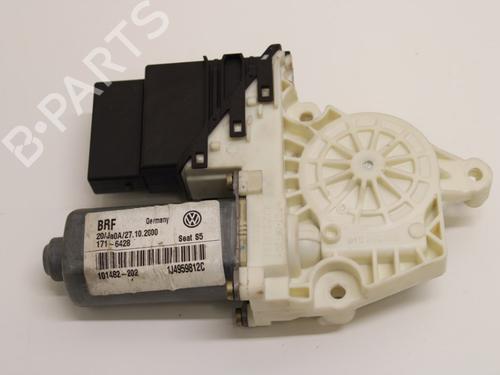 Used Electronic module Electronic module SEAT LEON (1M1) 1.9 TDI (110 hp) 33780442 33780442