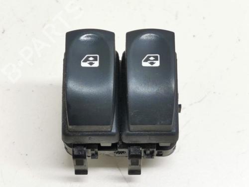 Used Switch Switch RENAULT TWINGO II (CN0_) 1.2 (CN0D) (58 hp) 33774611 33774611