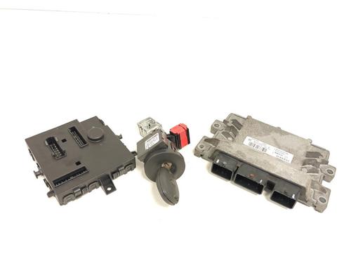 switch-renault-twingo-ii-cn0_-2007-33791069 main image