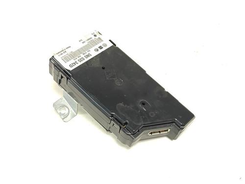 Used Electronic module Electronic module SKODA SUPERB II (3T4) 1.8 TSI (160 hp) 33977785 33977785