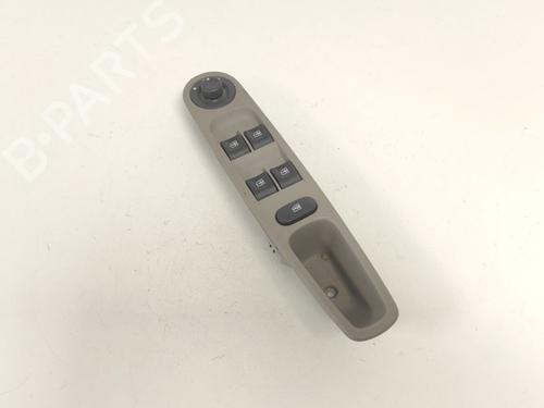 Used Switch Switch RENAULT ZOE Hatchback Van (BFM_) Electric (BFME) (92 hp) 33776715 33776715