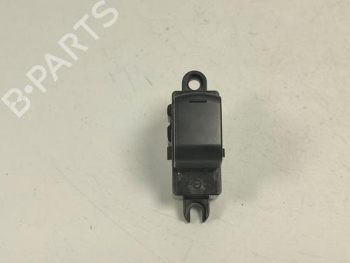 Used Switch Switch NISSAN NOTE (E11, NE11) 1.4 (88 hp) 33788158 33788158
