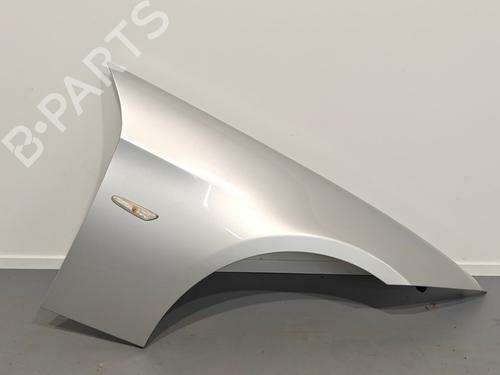 Used Right front fenders Right front fenders BMW 3 Touring (E91) 316 d (116 hp) 36219051 36219051