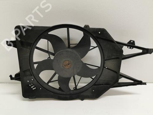 Used Radiator fan Radiator fan FORD FOCUS I Turnier (DNW) 1.6 16V (100 hp) 33774486 33774486