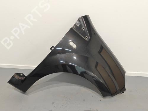 Guarda-lamas direito Guarda-lamas direito RENAULT TWINGO II (CN0_) 1.2 16V (CN04, CN0B) (75 hp) 36448177 36448177