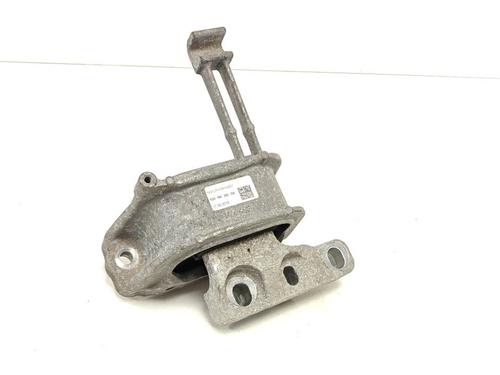 Used Engine mount Engine mount SKODA OCTAVIA III Combi (5E5, 5E6) 1.2 TSI (105 hp) 33791122 33791122