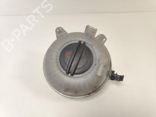 Ekspansjonstank Ekspansjonstank SKODA OCTAVIA III Combi (5E5, 5E6) 1.6 TDI (110 hp) 33784860 33784860