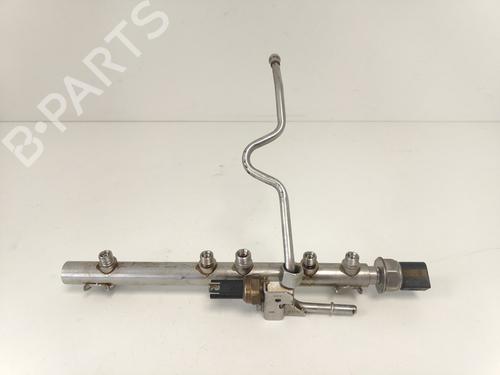 Used Injection rail Injection rail BMW 3 (E90) 316 i (122 hp) 33785680 33785680