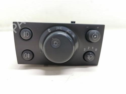 Used Headlight switch Headlight switch OPEL SIGNUM Hatchback (Z03) 2.2 direct (F48) (155 hp) 33779985 33779985