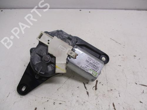 Used Rear wiper motor Rear wiper motor RENAULT CLIO II (BB_, CB_) 1.2 (BB0A, BB0F, BB10, BB1K, BB28, BB2D, BB2H, CB0A,... (58 hp) 33778168 33778168