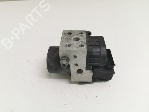 Used ABS pump ABS pump FIAT PUNTO (188_) 1.2 60 (188.030, .050, .130, .150, .230, .250) (60 hp) 33779335 33779335