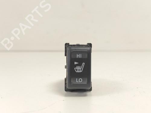 switch-nissan-micra-iv-k13k-k13kk-2010-33777539 main image