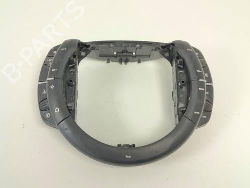 Used Steering wheel controls Steering wheel controls 33775299 33775299