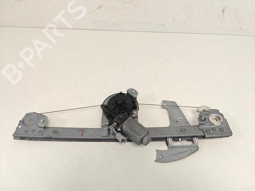 Elevalunas delantero izquierdo Elevalunas delantero izquierdo PEUGEOT 107 (PM_, PN_) 1.0 (68 hp) 34153767 34153767