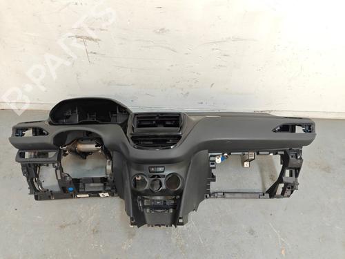 Instrumentbræt Instrumentbræt PEUGEOT 208 I (CA_, CC_) 1.0 VTi (68 hp) 33790133 33790133