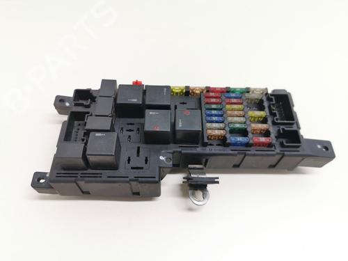 Used Fuse box Fuse box VOLVO V70 II (285) D5 (163 hp) 33779580 33779580
