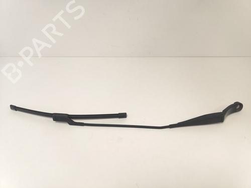 Used Front windshield wiper arm Front windshield wiper arm 33784554 33784554