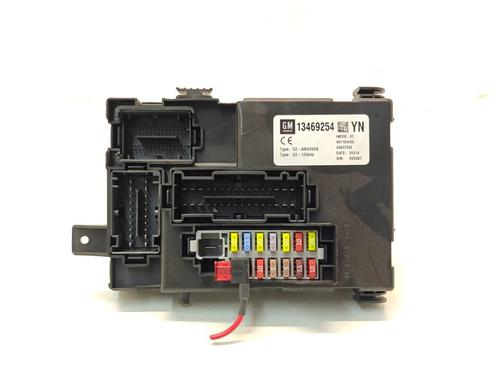 Used Fuse box Fuse box OPEL MERIVA B MPV (S10) 1.6 CDTI (75) (110 hp) 36448139 36448139