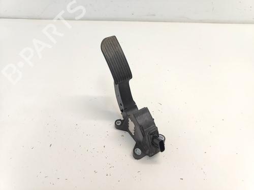 pedal-peugeot-108-2014-33783476 main image