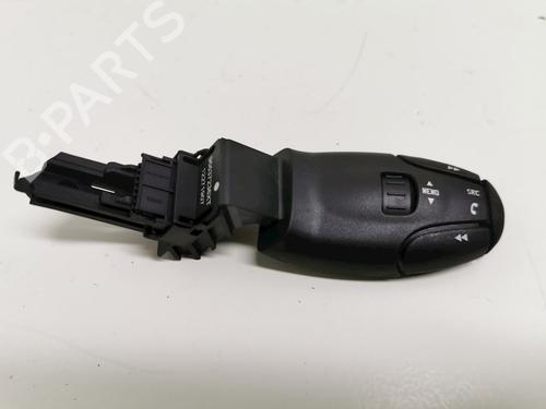 Used Steering wheel controls Steering wheel controls PEUGEOT 208 I (CA_, CC_) 1.2 VTI 82 (82 hp) 33779330 33779330