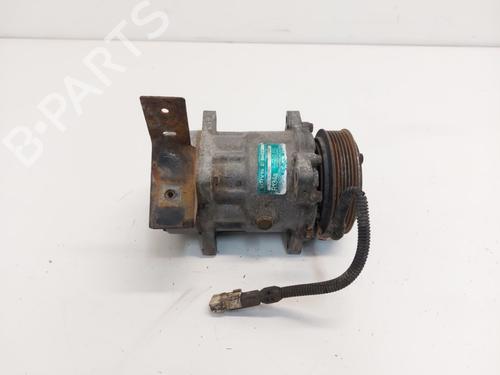 Used AC compressor AC compressor PEUGEOT 806 (221) 2.0 (121 hp) 33782312 33782312
