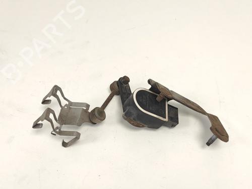 Used Electronic sensor Electronic sensor MERCEDES-BENZ C-CLASS T-Model (S205) C 220 BlueTEC / d (205.204) (170 hp) 33785596 33785596