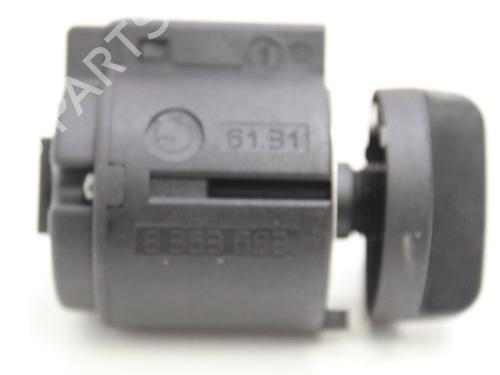 Headlight switch BMW 5 (E39) 523 i | BP33780939I24 - Image 3