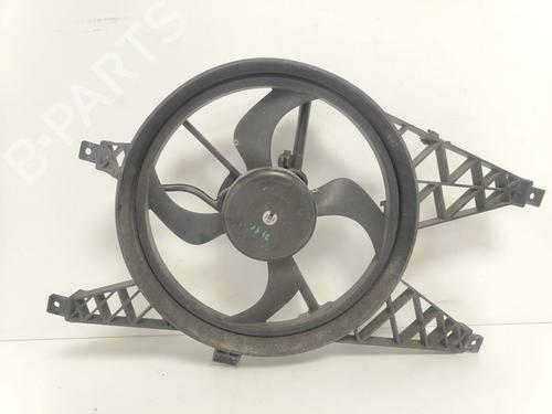Used Radiator fan Radiator fan RENAULT TWINGO II (CN0_) 1.2 (CN0D) (58 hp) 33777449 33777449