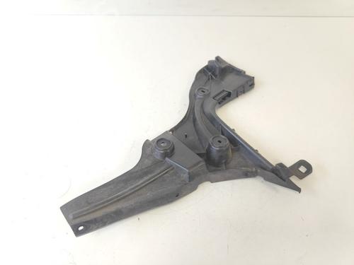 Used Rear bumper bracket Rear bumper bracket AUDI A3 (8V1, 8VK) 1.6 TDI (110 hp) 33787002 33787002