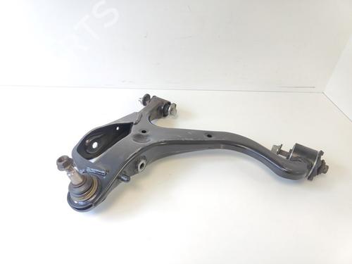 Used Right front suspension arm Right front suspension arm LAND ROVER DISCOVERY III (L319) 2.7 TD 4x4 (190 hp) 33776219 33776219