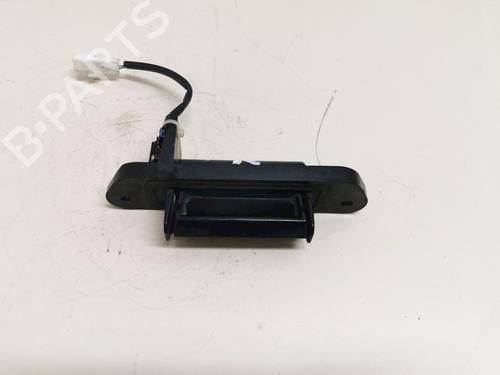 Used Tailgate handle Tailgate handle MITSUBISHI GRANDIS (NA_W) 2.4 MIVEC (NA4W) (165 hp) 33779664 33779664