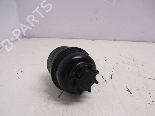 power-steering-reservoir-bmw-1-e87-2003-2004-2005-2006-2007-2008-2009-2010-2011-2012-2013-33778144 main image