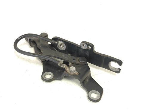 Used Hinge/Door check strap Hinge/Door check strap BMW 3 (E90) 318 i (143 hp) 33788719 33788719