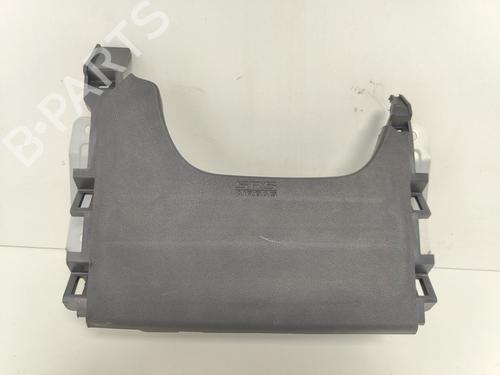 Knæ Airbag Knæ Airbag MITSUBISHI ASX (GA_W_) 2.0 MIVEC (GA2W) (150 hp) 33777949 33777949